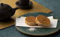 ＜定期便・年4回＞ 【鼓月】プレミアム千寿せんべい18枚入［ 京都 老舗 和菓子 千寿せんべい 有名店 人気 おすすめ お菓子 スイーツ お取り寄せ 通販 ギフト プレゼント 贈答 送料無料 ふるさと納税 ］