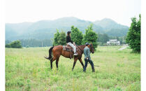 ホーストレッキング＆馬のお世話コース（2名）