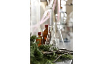 ヒノキエッセンシャルオイル