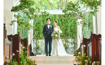 森の中の小さなウェディング