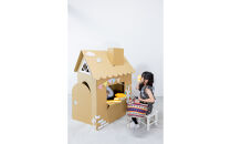 自由にデコれる！大人もワクワクのダンボールハウス