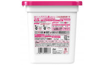 ボールド ジェルボール ４D華やかプレミアムブロッサムの香り 本体＆ レノアハピネスローズつめかえ用