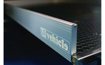 【200系ハイエース　標準ボディ】スライドフロア