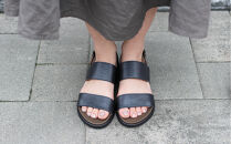 軽量2本ベルトサンダル&nbsp;【ブラックメタリック&nbsp;/&nbsp;サイズLL（24.5～25.0センチ）】