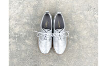 軽量メダリオンシューズ　【シルバー&nbsp;/&nbsp;サイズ　23.5センチ】