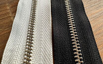 ラウンドファスナーウォレット（長財布）&nbsp;オフホワイト×シルバーファスナー　