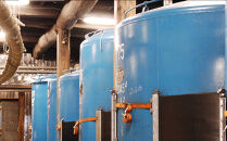 瑞薫（大吟醸）・万両（原酒）　各1.8Lセット　