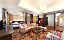 スイートルーム＆展望レストラン「さくら」信州牛鉄板焼きプラン2名様