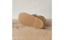 柔らかく履かせやすい本革製ベビーシューズ　グリーン