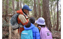 東京・八王子の森で子ども自然体験「森の教室」1日参加チケット