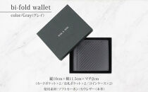 hide&nbsp;k&nbsp;1896&nbsp;ソフトカーボン&nbsp;バイフォールド&nbsp;ウォレット&nbsp;二つ折り財布【グレイ】bi-fold&nbsp;wallet&nbsp;11.5cm×10cm×2cm&nbsp;メンズ財布&nbsp;サイフ&nbsp;札入れ&nbsp;カード&nbsp;コインケース&nbsp;本革&nbsp;カウレザー&nbsp;長野県長野市