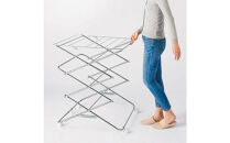 ワンピースも掛けられるステンレス室内物干_1143601231_00