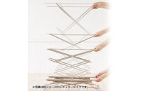 ワンピースも掛けられる室内物干ワイド_1143601232_00