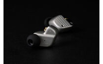 final&nbsp;新&nbsp;フラッグシップ&nbsp;有線イヤホン&nbsp;A10000&nbsp;ダイヤモンド振動板/高音質/最高峰/プレミアム