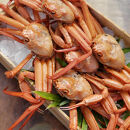 ＜7～8月配送不可＞山陰産！ボイル紅ずわいがに(姿2枚・計1kg以上)