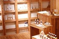 【やわら香】屋久島の香りとお水で作るアロマスプレーづくり体験