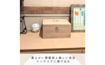 あられほぞ組でつくる木製救急箱（セン材）