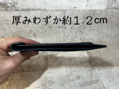 洗練された薄さ「スマートウォレット　マグロ~Magro~」&nbsp;グリーン