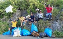 与論島の海岸清掃ボランティアの活動支援Tシャツ　Sサイズ