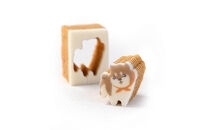 金沢&nbsp;大和百貨店&nbsp;選定&nbsp;〈まめや金澤萬久〉萬久の贈り物[6]&nbsp;&nbsp;|&nbsp;金沢&nbsp;大和百貨店&nbsp;選定&nbsp;〈まめや金澤萬久〉萬久の贈り物[6]&nbsp;&nbsp;|&nbsp;能登大納言甘納豆&nbsp;金かすてら&nbsp;わらび餅のバウム&nbsp;バームクーヘン&nbsp;和洋菓子&nbsp;焼き菓子&nbsp;カステラ&nbsp;甘納豆&nbsp;和菓子&nbsp;洋菓子&nbsp;お土産&nbsp;ギフト&nbsp;贈答品&nbsp;お取り寄せ&nbsp;&nbsp;プレゼント&nbsp;お祝い&nbsp;内祝い&nbsp;お歳暮&nbsp;お中元&nbsp;詰め合わせ&nbsp;金箔&nbsp;金かすてら&nbsp;石川&nbsp;金沢&nbsp;加賀百万石&nbsp;北陸支援