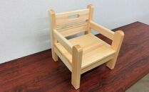 乳幼児用木製椅子（肘付）