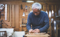 寄せ木のトレイ｜雑貨&nbsp;木工品&nbsp;寄せ木&nbsp;トレイ&nbsp;職人手作り&nbsp;国産クラフト&nbsp;人気&nbsp;おすすめ&nbsp;インテリア&nbsp;キッチン用品&nbsp;木製&nbsp;ナチュラル&nbsp;高級感&nbsp;ギフト&nbsp;プレゼント&nbsp;送料無料&nbsp;長野県&nbsp;大町市&nbsp;ふるさと納税