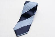 &nbsp;【受注生産】匠の技術で織り上げるシルク１００％の２段ストライプネクタイ（ネイビー×サックス）|&nbsp;ネクタイ&nbsp;シルク&nbsp;ストライプ&nbsp;高級&nbsp;ビジネス&nbsp;フォーマル&nbsp;贈答用&nbsp;送料無料&nbsp;東京&nbsp;八王子