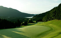 箱根湖畔ゴルフコース　全日1ラウンドセルフプレー券(4枚)&nbsp;|&nbsp;ゴルフ場&nbsp;利用券&nbsp;チケット&nbsp;ゴルフ&nbsp;スポーツ&nbsp;アウトドア&nbsp;首都圏&nbsp;関東&nbsp;ゴルフ好き&nbsp;休暇&nbsp;ギフト&nbsp;プレゼント&nbsp;ゴルフ券&nbsp;プレー券&nbsp;施設利用券&nbsp;人気&nbsp;おすすめ&nbsp;神奈川&nbsp;箱根