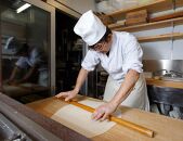 名古屋伝統の味噌煮込みうどん（4食セット）大正１４年創業　味噌煮込みうどんの山本屋　手打ち麺にこだわり！