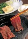 鹿児島県産黒毛和牛 すき焼きVS焼肉セット（肩肉560g・700ｇ）