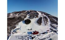 カムイスキーリンクス：大人１日券とボードフルセットレンタル１日券（お一人様分）・非売品特製キーホルダー付き_01330