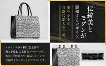 【光映工芸】京都発！特許高蒔絵技法による伝統工芸品 京金彩トートバッグ ≪イタリアサラサ柄 白ベージュ≫［ 京都 老舗 かばん 高級 人気 おすすめ 金彩友禅 京金彩 金彩加工 和装 フォーマル お取り寄せ 通販 送料無料 ふるさと納税 ］