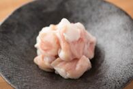 黒毛和牛もつ鍋セット～自家製旨たれ味噌・小腸(４～６人前用）