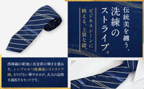 【光映工芸】京都発！特許高蒔絵技法による伝統工芸品  京金彩ネクタイ＆チーフセット【ペイズリー】（紺地）［ 京都 老舗 ネクタイ チーフ 高級 人気 おすすめ 金彩友禅 京金彩 織物 カジュアル ギフト プレゼント お取り寄せ 通販 送料無料 ふるさと納税 ］