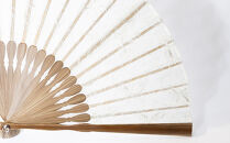 【伊と幸】《白生地の老舗が贈る》透扇子（洋花唐草・銀）