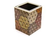 寄木四角ペン立て　亀甲 | 工芸品 装飾品 民芸品 木工品 寄木細工 クラフト 木製 ペン ペン立て デザイン 伝統工芸 人気 おすすめ ギフト 伝統 日本製 観光 お土産 送料無料 神奈川 箱根