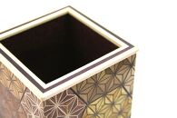寄木四角ペン立て　亀甲 | 工芸品 装飾品 民芸品 木工品 寄木細工 クラフト 木製 ペン ペン立て デザイン 伝統工芸 人気 おすすめ ギフト 伝統 日本製 観光 お土産 送料無料 神奈川 箱根
